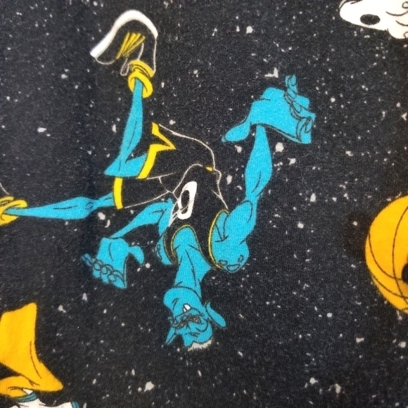 Vtg 90s Space Jam briefly stated shorts - Picture 4 of 10